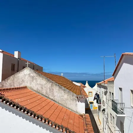 Casa “prédio” Triplex Nazaré