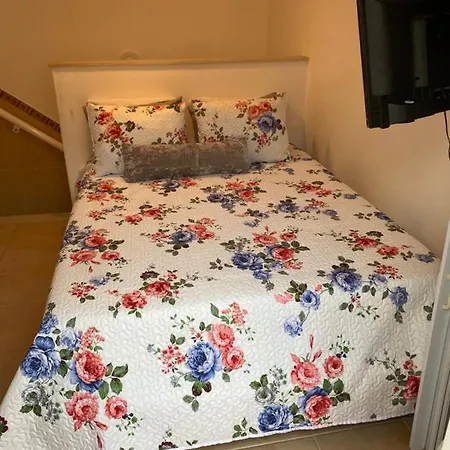Casa “prédio” Triplex * Nazaré